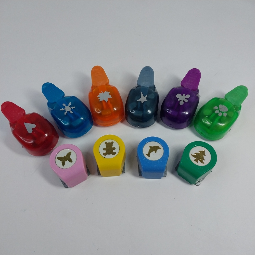 EK Success Small Paper Punch Lot Of 10 Crafting Scrapbooking Heart Snowflake